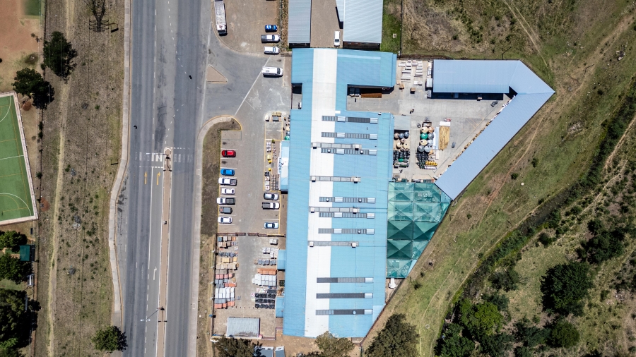 To Let commercial Property for Rent in Komani Park Eastern Cape